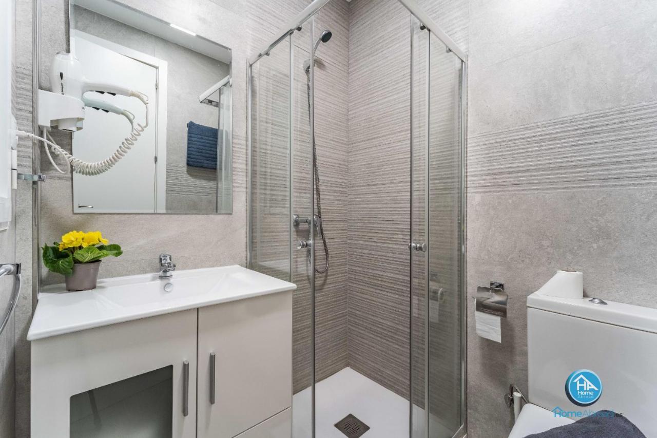 Modern Boutique Stay In The Heart Of Madri Exterior foto