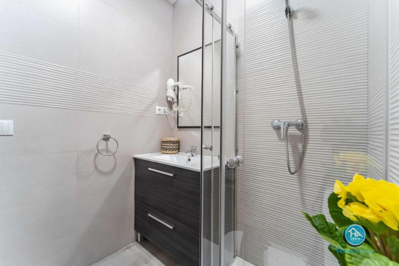 Modern Boutique Stay In The Heart Of Madri Exterior foto