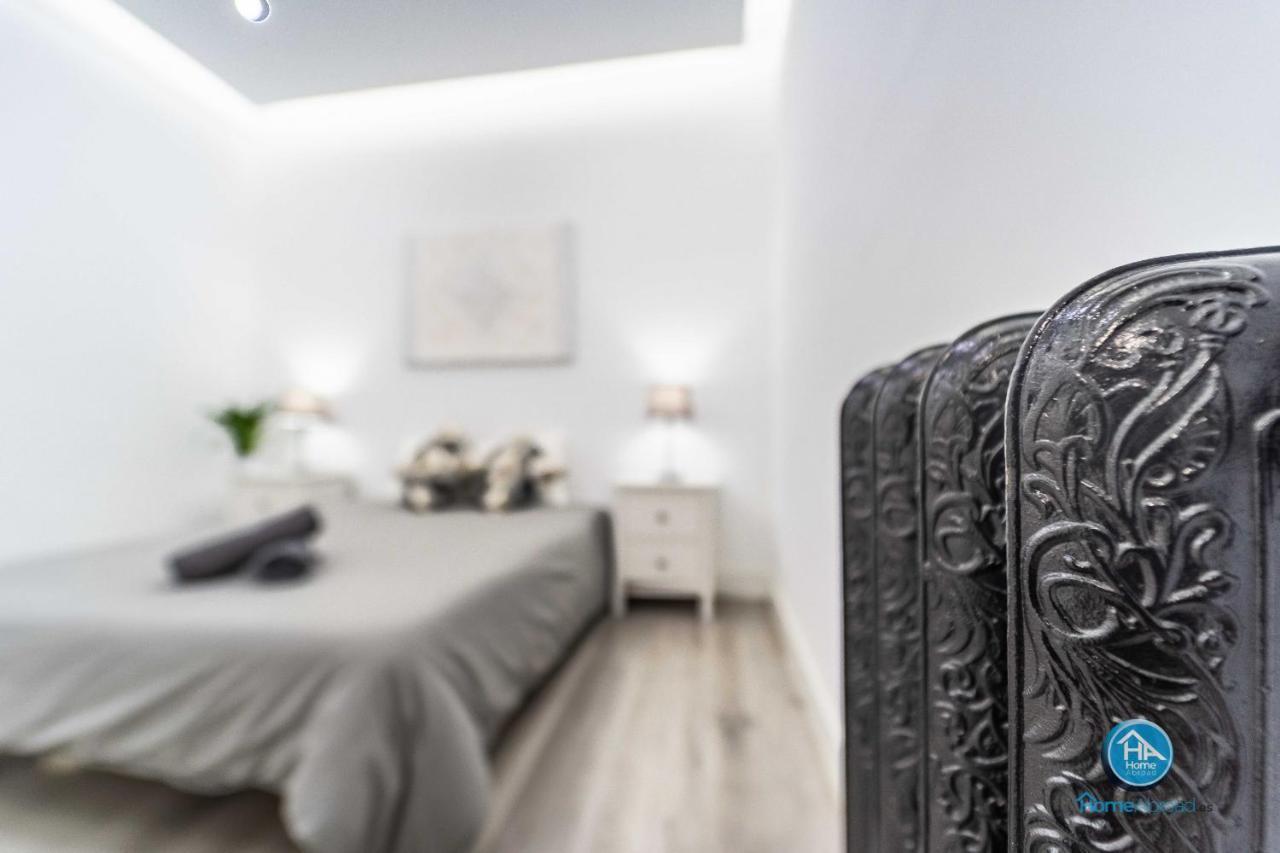 Modern Boutique Stay In The Heart Of Madri Exterior foto